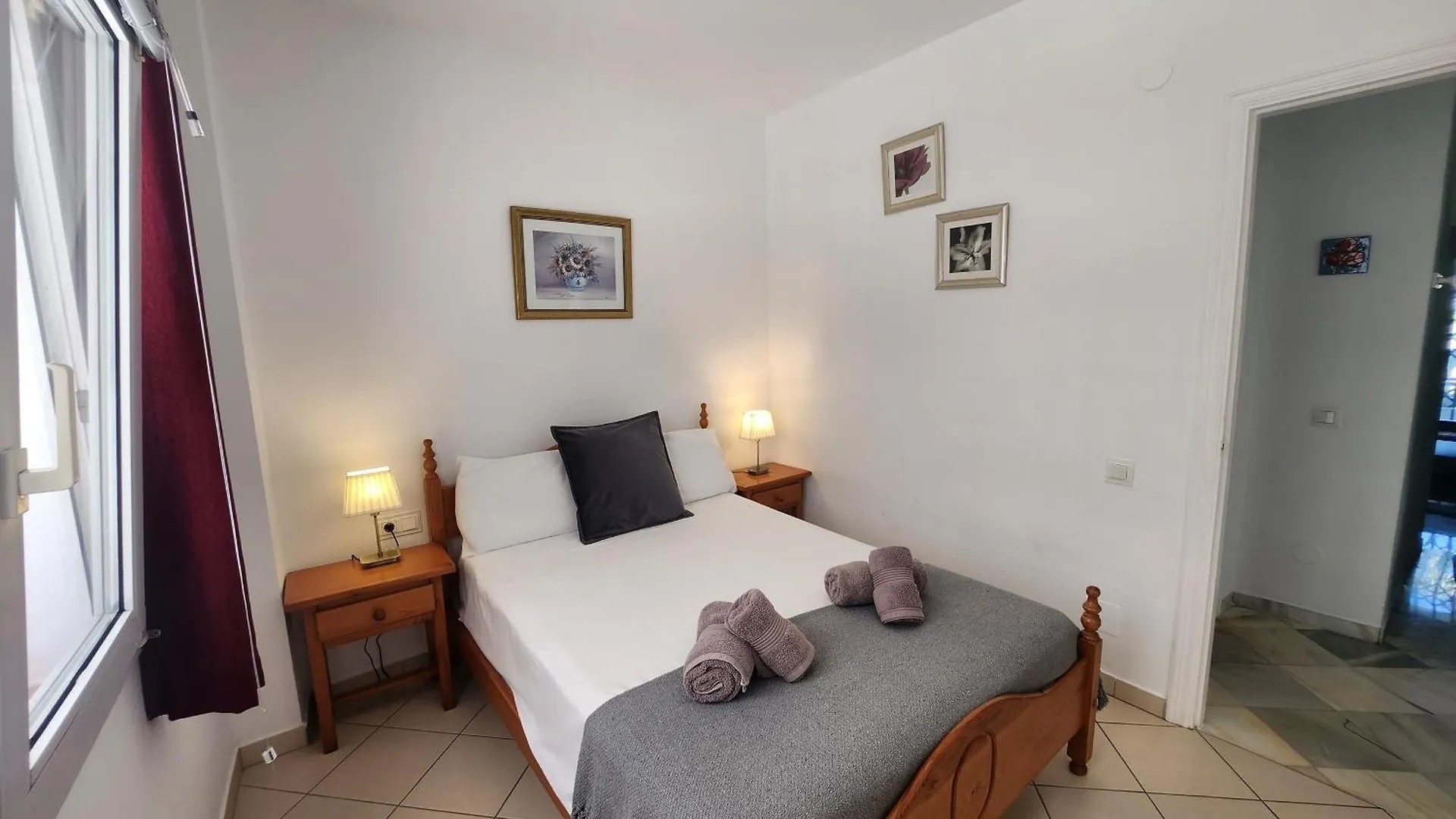 Stella Maris - Sleeps 4 Apartment Nerja