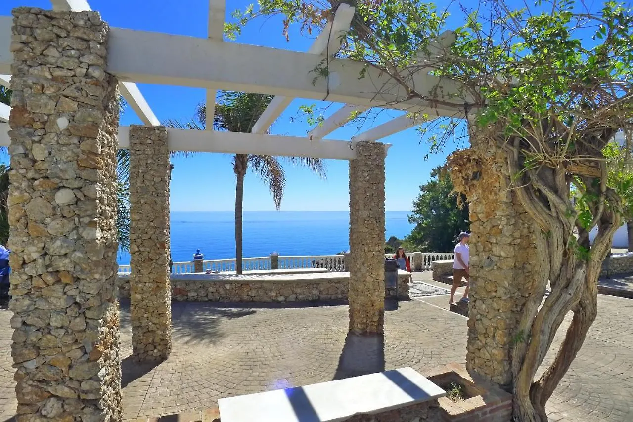 Stella Maris - Sleeps 4 Apartment Nerja