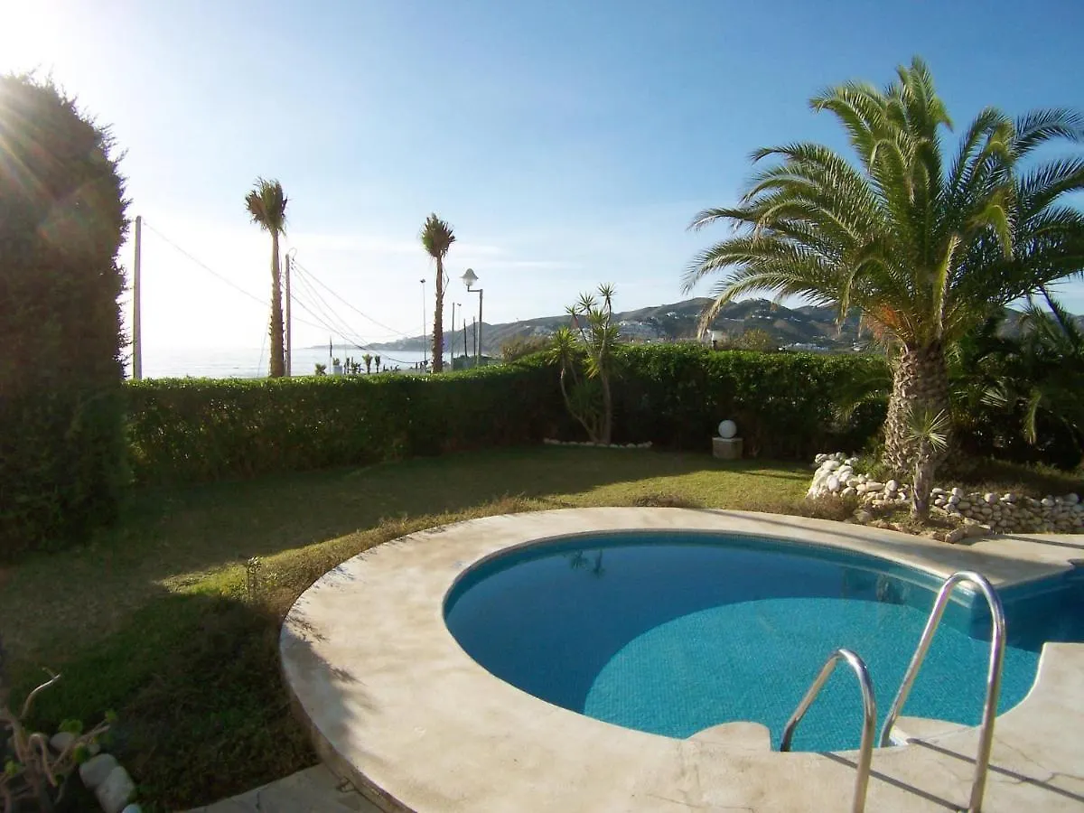 Stella Maris - Sleeps 4 Apartment Nerja Spain